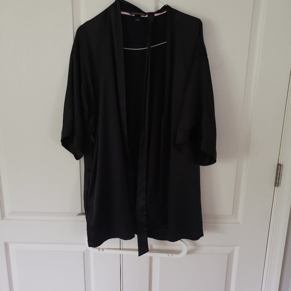 VS Satin Robe - Picture 3 of 5